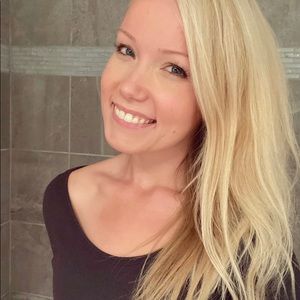 Meet your Posher, Tina